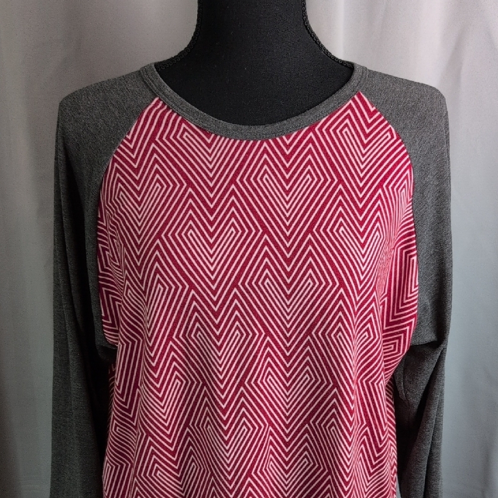 LuLaRoe Red and Gray Long Sleeve Tee.β - Picture 2 of 6